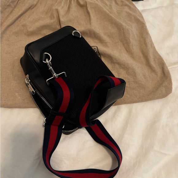 Gucci Sling-Back Bag in black GG Supreme - Picture 10 of 10